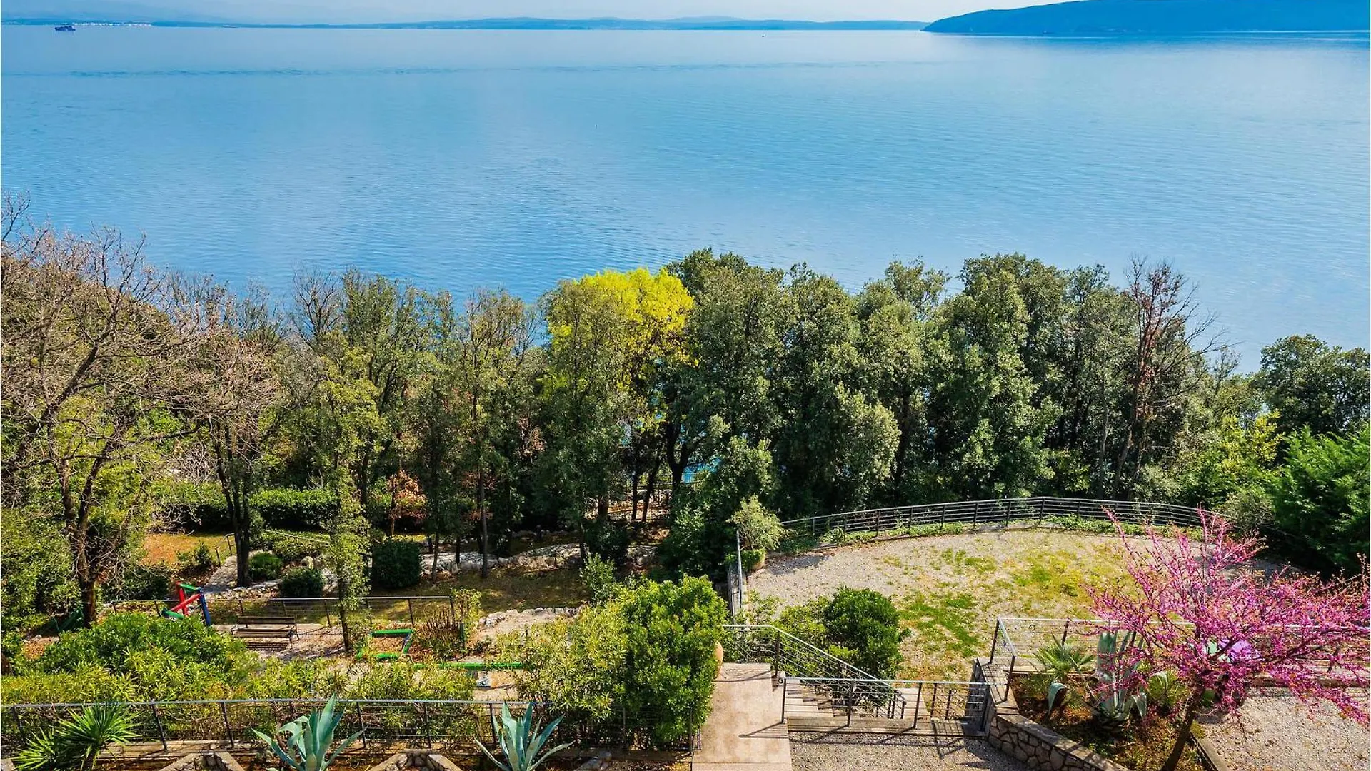3 Bedroom Beautiful Apartment In Moscenicka Draga 0*,  Croatia